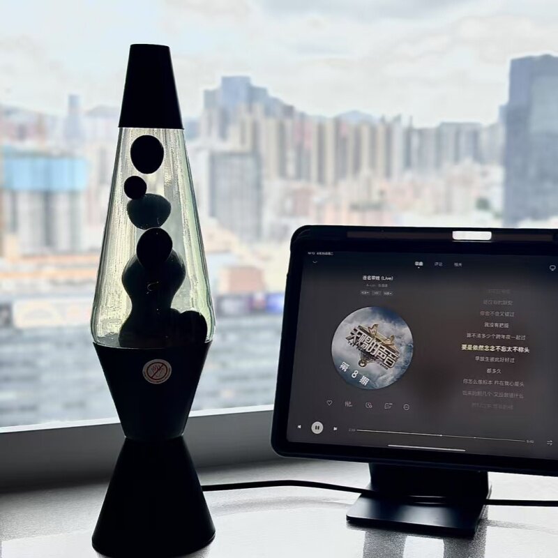 Volcanic Lava Lamp with Floating Wax Effect